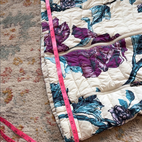 Columbia Omni-Heat Floral Puffer Jacket - Cream, Purple, Teal - Picture 8 of 9